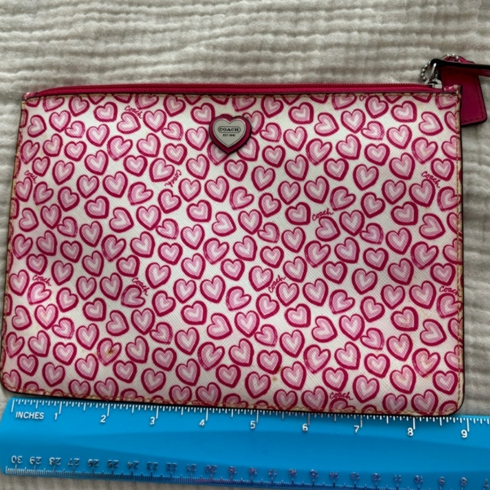 Coach pink big bag makeup bag travel bag catch all bag